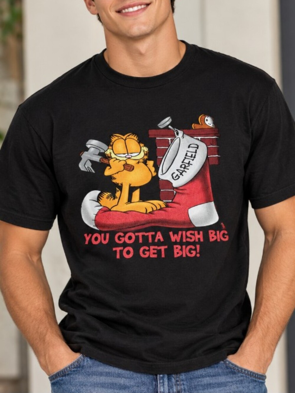 Christmas Garfield Tee NWT Size M Unisex Graphic Tee
